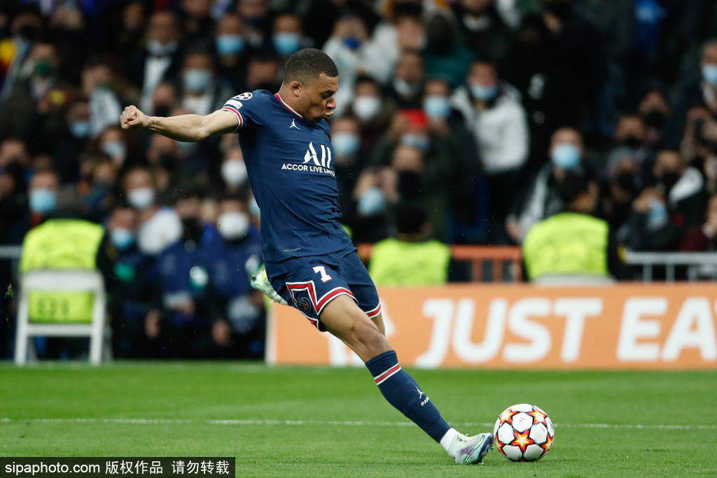 皇马3人染红！裁判报告曝光，2人或被禁赛2场，遭卡瓦哈尔嘲讽