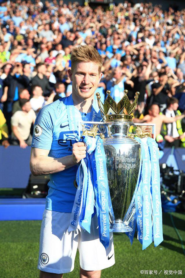 路易斯-迪亚斯导致阿什拉夫受伤，摩洛哥记者：你是个罪犯