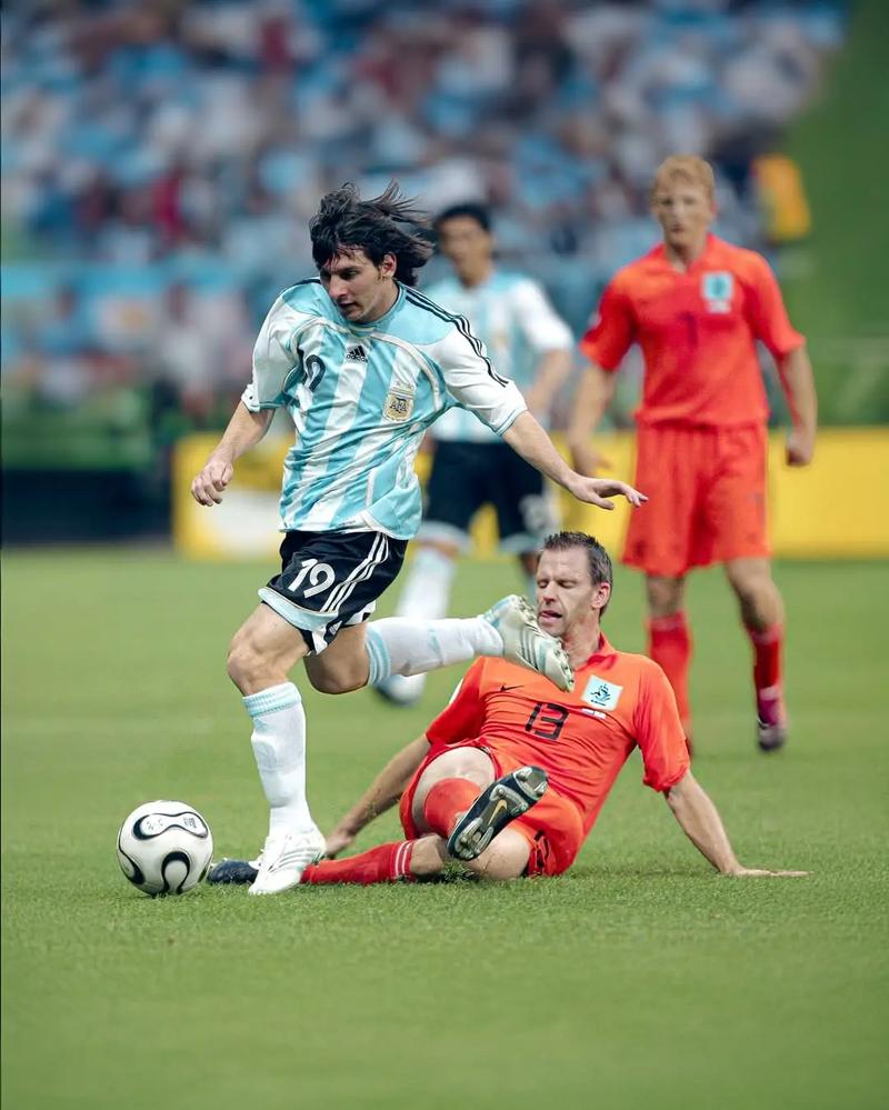 塞尔吉·阿尔蒂米拉：我依然比贝蒂克更爱巴萨，但这个俱乐部会让你着迷，你会学会去爱它